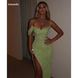 아만다 맞춤형 반짝이는 녹색 칼집 섹시한 댄스 파티 드레스 오프 숄더 사이드 하이 스플릿 vestidos de noche 바닥 길이 정장