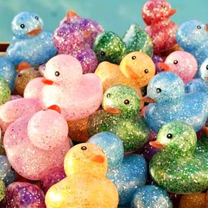 5cm 반짝이 고무 오리 욕실 목욕 장난감 자동차 장식품 오리 장식 어린이 생일 선물 파티 용품