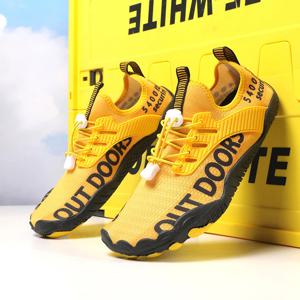 웨이딩 슈즈 남성용 여성용 빠른 건조 야외 해변 워킹 스니커즈 탄력 있는 미끄럼 방지 워터 슈즈 업스트림 스니커즈 수영