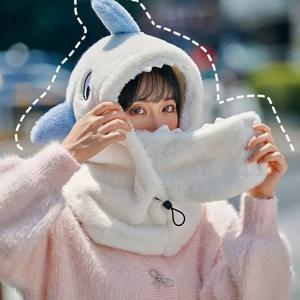 겨울 따뜻한 스키 헬멧 커버 편안한 부드러운 플리스 스키 헤드 워머 귀여운 만화 상어 장식 헬멧 커버 모자
