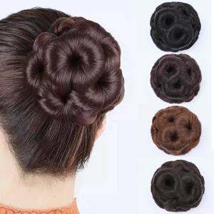 합성 클립온 롤빵 헤어 액세서리는 자연스럽고 여성용 포니테일 헤어 익스텐션 Chignon 가발을 관리하기 쉽습니다.