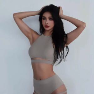 오리지널 뉴 스타일 스트랩리스 붕대형 세트 블랙 스킨 컬러 가슴 패드 포함 사선 어깨 여성 패션 여름 폴리에스터