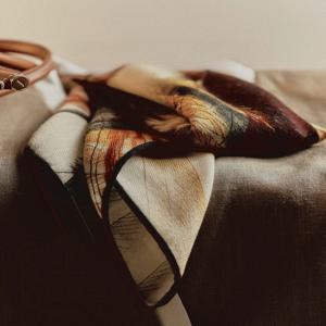 우아한 실크 울 스카프 여성용 가을 겨울 70cm 파시미나 넥 워머 다용도 패셔너블 다기능 기하학적 패턴