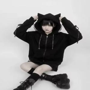 일본 카와이 스웨트 셔츠 긴 소매 캐주얼 여성 서브컬쳐 후드티 리벳 프린트 코트 귀여운 스위트 스타일 시크 여성 의류