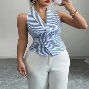 리본 벨트 디테일이 있는 여성용 우아한 민소매 브이넥 블라우스 - 라이트 블루 & 화이트 스트라이프 탑, 봄/여름에 딱 맞습니다.