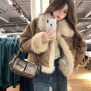 두꺼운 짧은 봄버 재킷 여성 가을 겨울 새로운 스타일 루즈핏 다용도 퍼 가죽 벨벳 오토바이 의류