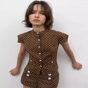 새로운 여름 여성용 실크 탑과 미니 반바지 트렌디한 에스닉 스타일 무대 의상 짧은 길이 18~25세에게 적합