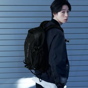 노바 백팩 블랙
