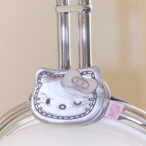 아떼 바네사브루노 액세사리 [[26SS]] AAWA6E006SV [Hello Kitty x athe] 스터드 실버 스트랩 미니파