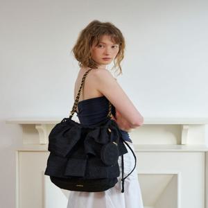 아떼 바네사브루노 액세사리 AABA5F710BK [FRILL] 블랙 체인 백팩 겸 숄더백 M