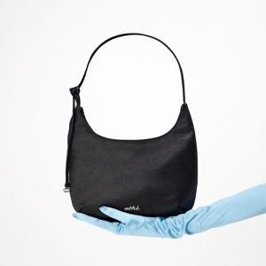 아떼 바네사브루노 액세사리 [[26SS]] AABA6E010BK 블랙 새틴 숄더백 M