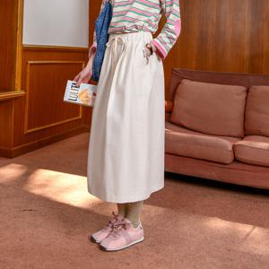 핀턱플레어라벨스커트 (정상가 47900원)