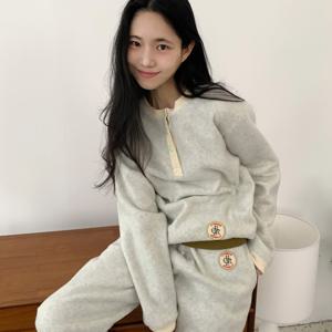 [최초가 89,000원] 플리스 헨리넥 스웨트 셔츠_MELANGE GREY