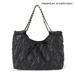 정상가 89000원ㅣ 에브리데이]퀼팅 스퀘어 체인 쇼퍼백 (EB3BG004D)