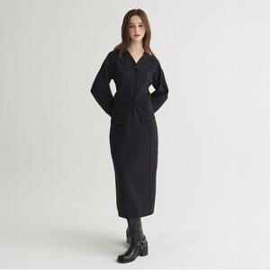 [본사][최초가:239,000원] 뒷 트임 롱 니트 스커트 N243PWK817