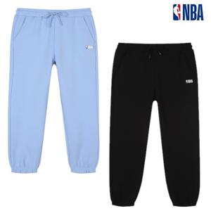 남녀공용 NBA로그 PLAY 오버핏 조거 팬츠 N221TP010Z