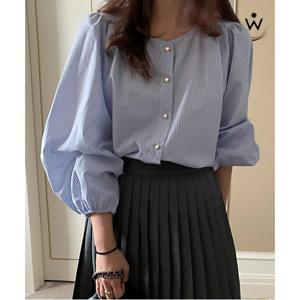 정상가:49,000원ㅣ하트 버튼업 러블리 셔링 코튼 블라우스 (WIAABL065)