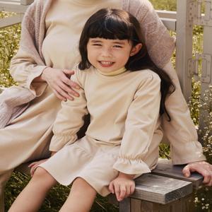 키즈 4-5세 코튼 퍼프 소매 루즈핏 드레스_FD3200