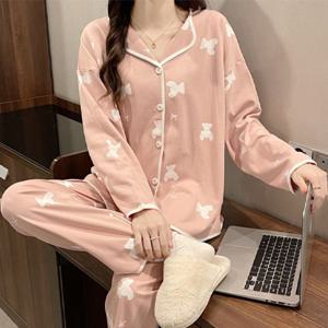 [브리치] 나바바 / NT1303 곰돌이 패턴 긴팔 파자마 세트