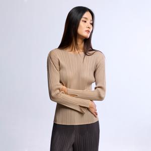 [최초가 178000원] 에센셜 라운드 롱 슬리브 티셔츠_EPTSF225019