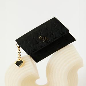 헤지스 액세서리 여성 [[25SS]] WIHO5E516BK [스테디셀러] 블랙 로고패턴 소가죽 카드지갑