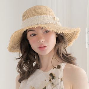 [최초가 142,000] 라피아 프린지 와이드햇 CF091HT120