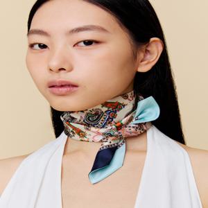 액세서리 [[26SS]] DCSC6E552N2 [SILK 100%] 페이즐리 네이비 실크 쁘띠 스카프