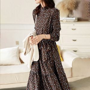 가을 무드 플라워 롱원피스 슈클러치원피스