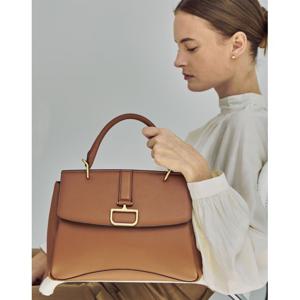 [롯데백화점]ACC](BIRKBECK CHARLOTTE) 버크백샬롯 브라운 가죽 토트백 L DCBA6E833