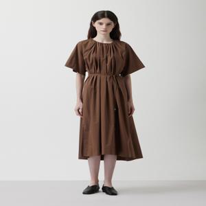 [정상가 299,000] 쥬크 루즈핏 라운드 A라인 원피스 Z253MSE001