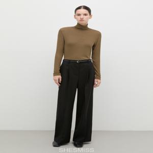 하이넥 슬림 티셔츠 SSJTSP42510