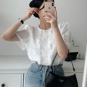 [브리치]  / 레이시 프릴 퍼프 반팔 블라우스 P000BNWD