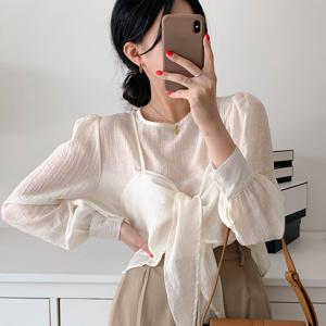 [브리치]  / 블렌드 리본매듭 뷔스티에 블라우스 P000BNWQ