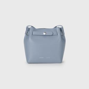벨트 버킷백 블루벨