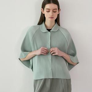 yoyoyoy여성[최초가 155000원] 라운드 칼라 플리츠 케이프 자켓(2colors)_AK02WNPJK04