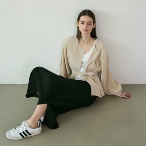 yoyoyoy여성[최초가 155000원] 스트랩 볼륨 소매 플리츠 오픈 자켓(3colors)_AK02WNPJK32