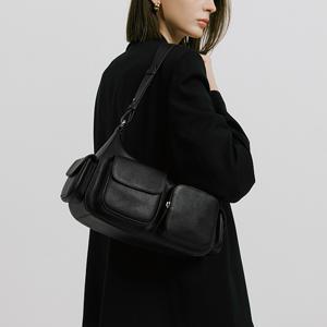 이태리레더 포켓백