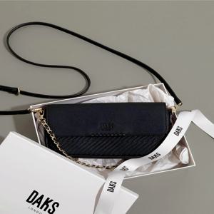 [HOUSE CHECK] 블랙 로고장식 소가죽 미니숄더백 DCWA4F157