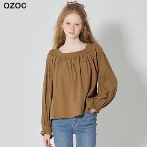 밴딩소매 스퀘어넥 블라우스