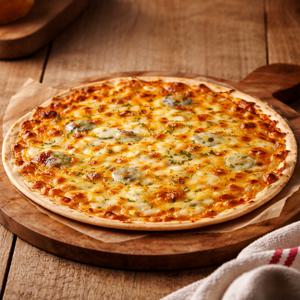 [잇츠모노] 도우가 얇은 씬고르곤졸라피자 1+1(215g+215g)