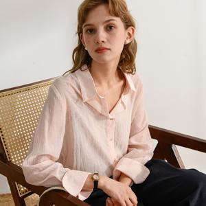 글로시카오스블라우스 (정상가 67800원)