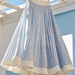 스트라이프 썸머데일리룩 마린룩느낌 더플링스커트