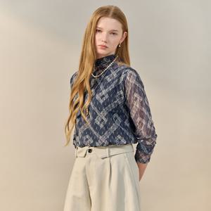 에스닉 레이스 시어 모크넥 티셔츠