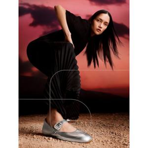 [FITFLOP] [삼성물산공식] [델리카토] 여성 크리스탈 버클 레더 메리제인  실버 (FT59K2M042)