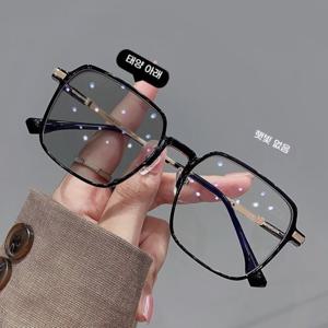 남녀공용 변색 블루라이트 차단 안경 가벼운 뿔테 빅 프레임 선글라스