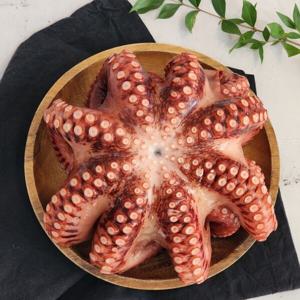 A급 자숙 문어 대 1마리 1kg급 원물 1.3~1.5kg급 900g급 원물 1.1~1.3kg급