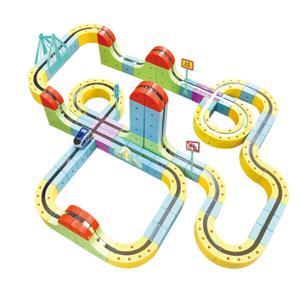 전동자석 큐브 트랙기차 131P +레일 27P 총 158pcs / 거꾸로 달리는 전동기차