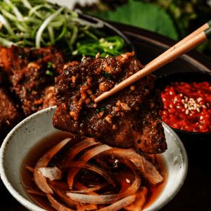 (갈비맛집1995) 칼집양념돼지갈비 수제양념갈비 밀키트 목전지 왕갈비 완벽반찬 800g