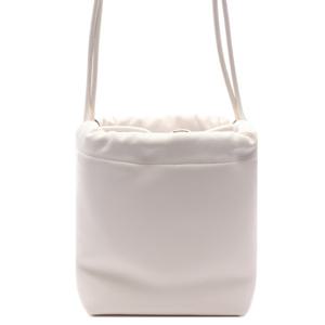 [발렌티노] 24SS 여성 V 로고 푸프 버킷 미니 숄더백 (4W0P0AC3 ZFJ 098 24S)