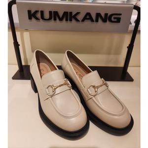 금강제화 랜드로바 로렐 LAUPUC5242WK9여성 로퍼힐 6cm(화이트 블랙)